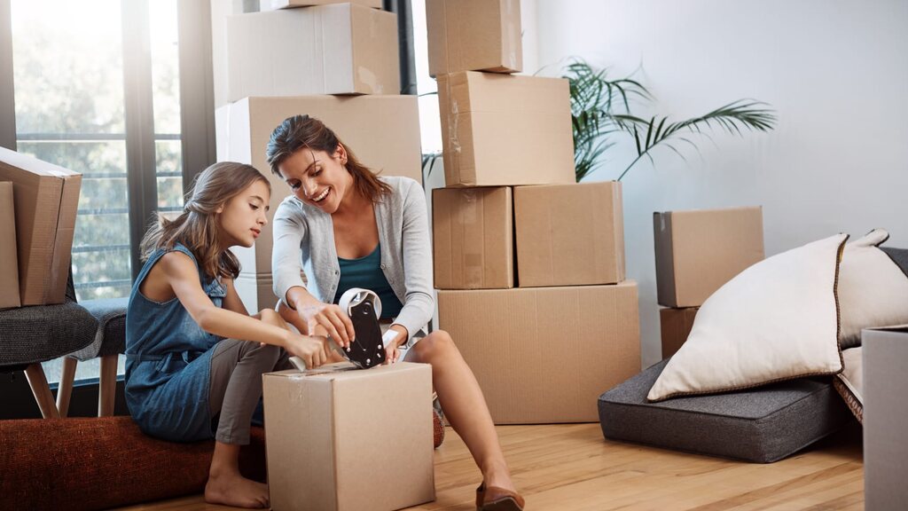 Gartenmöbel Transport Wien LKW + Fahrer 38 € / Stunde